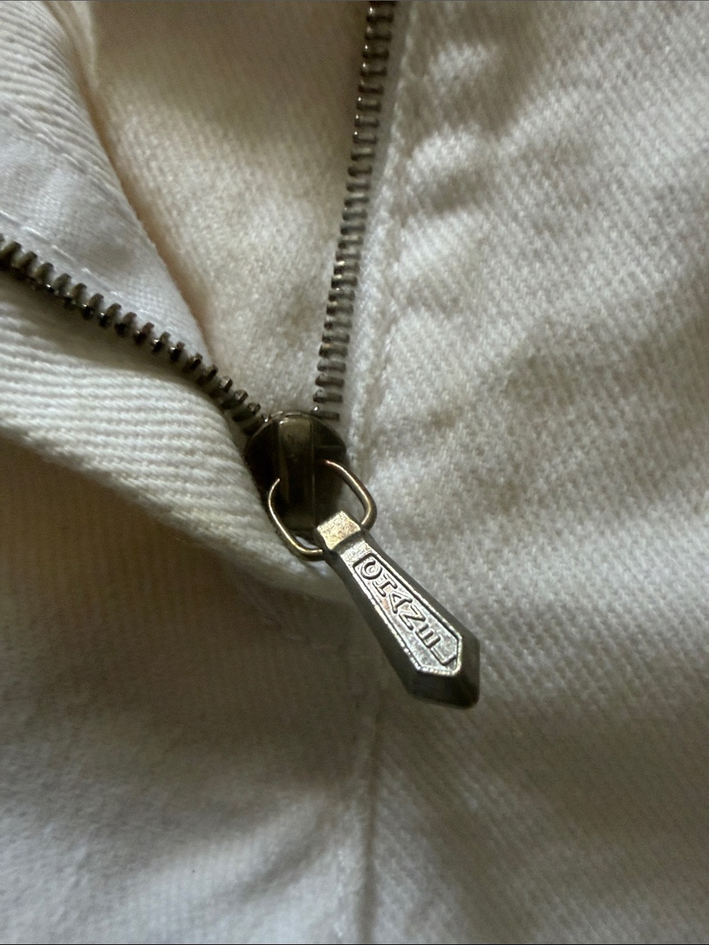 CHANEL Wide Leg Cream Denim with Front Patch Pockets - Picture 7 of 8